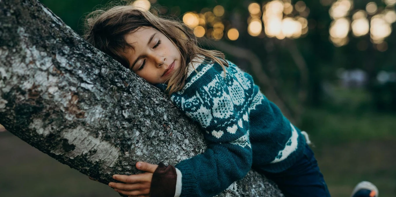Kadr z filmu "Naturalna dzikość serca"