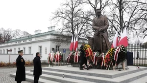 Święto Niepodległości. Marsz w Warszawie i liczne utrudnienia