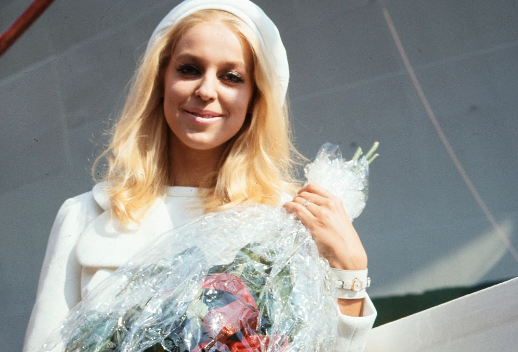 Urszula Sipińska (1969 r.) Urszula Sipińska (1969 r.)