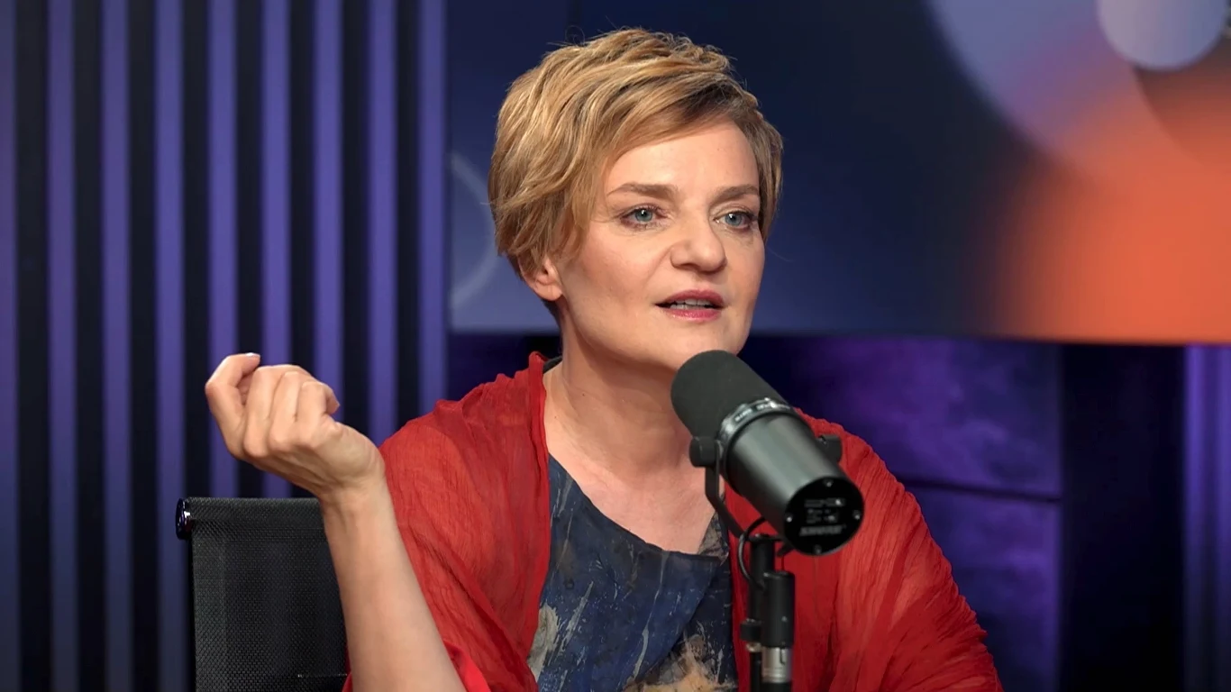 Zdanowicz pomiędzy wersami. Odc. 64: Natalia de Barbaro Zdanowicz pomiędzy wersami. Odc. 64: Natalia de Barbaro