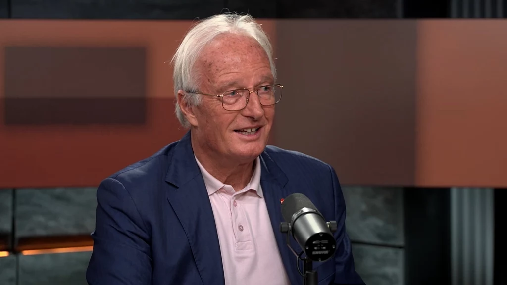 "Zbliżenia". Prof. Piotr Burczyński o narodzinach WOŚP i o tym, jak uratował niemal 8 tys. serduszek "Zbliżenia". Prof. Piotr Burczyński o narodzinach WOŚP i o tym, jak uratował niemal 8 tys. serduszek