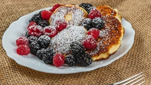 Te placuszki zrobisz dosłownie w kilka minut. Są o niebo lepsze od racuchów