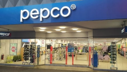 W Pepco znajdziesz przepiękną sukienkę na chłodniejsze dni 