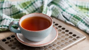 Ma śladowe ilości kofeiny, bogactwo witamin i smaków. Herbata dla cukrzyków i zestresowanych 