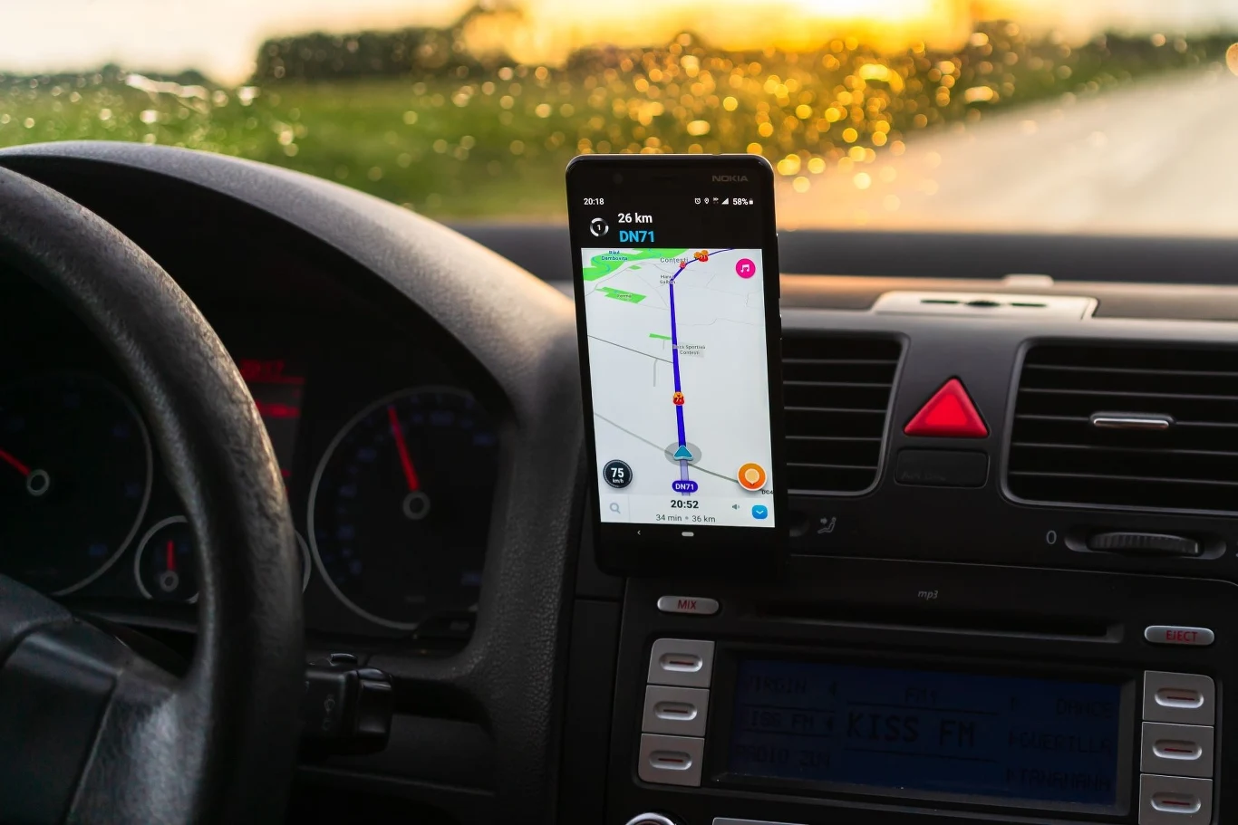 Aplikacje do nawigacji to podstawowe narzędzia na ferie zimowe.