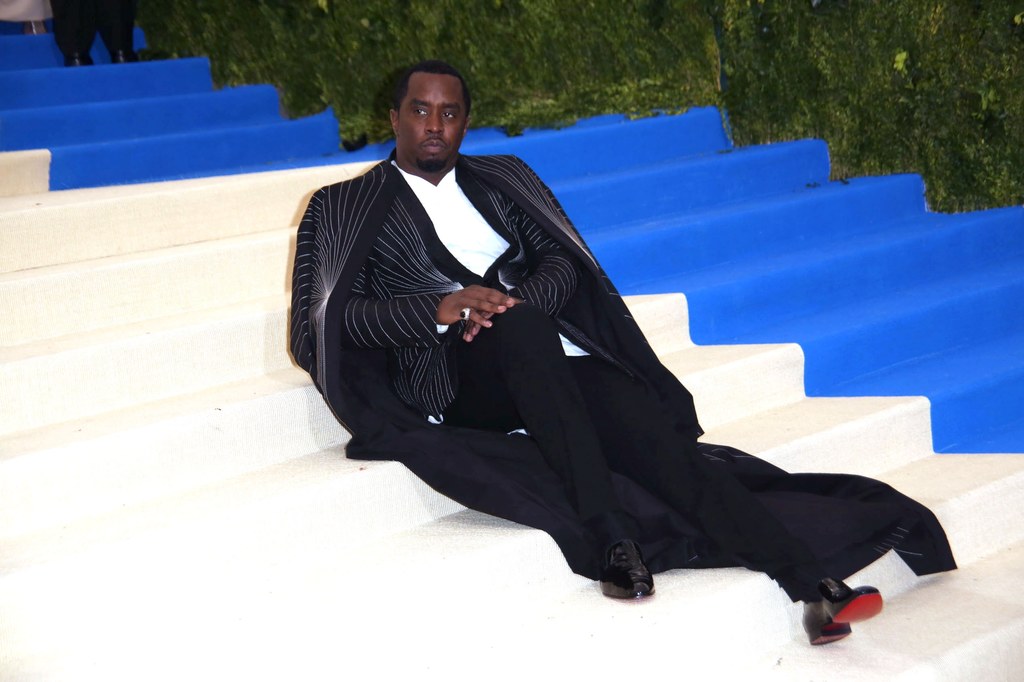 Diddy na schodkach