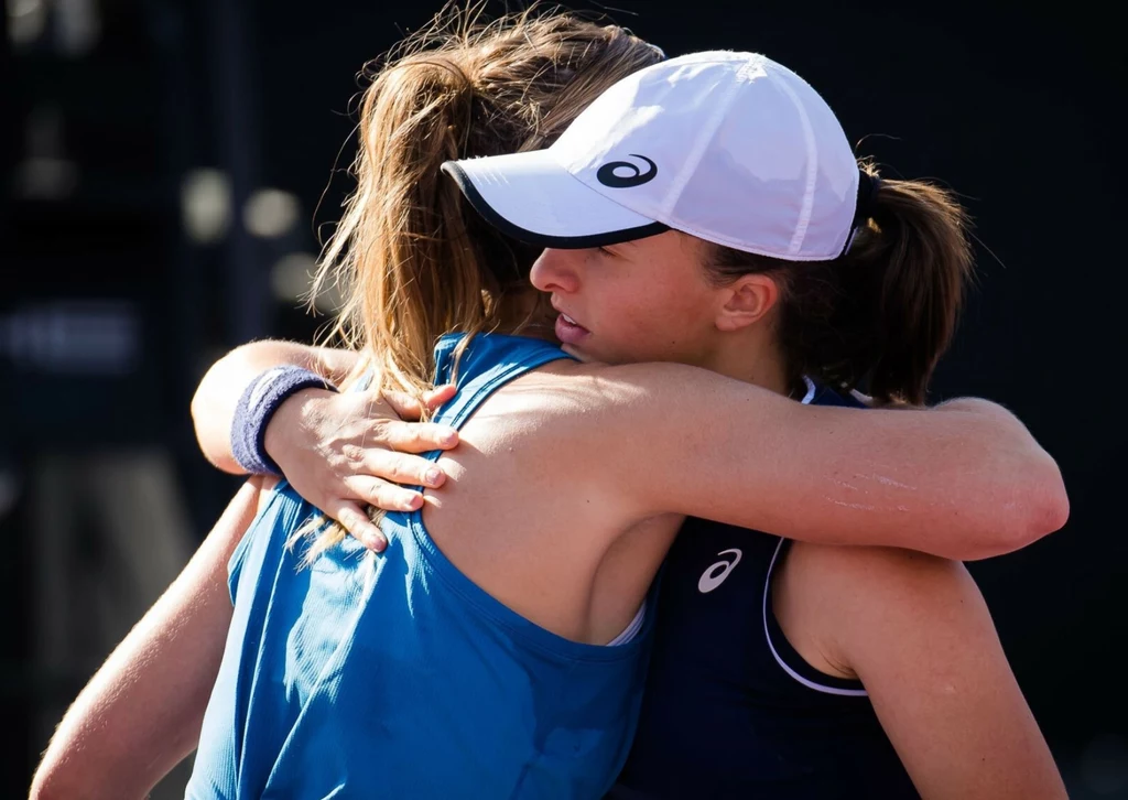 Paula Badosa i Iga Świątek podczas WTA Finals 2021 Paula Badosa i Iga Świątek podczas WTA Finals 2021