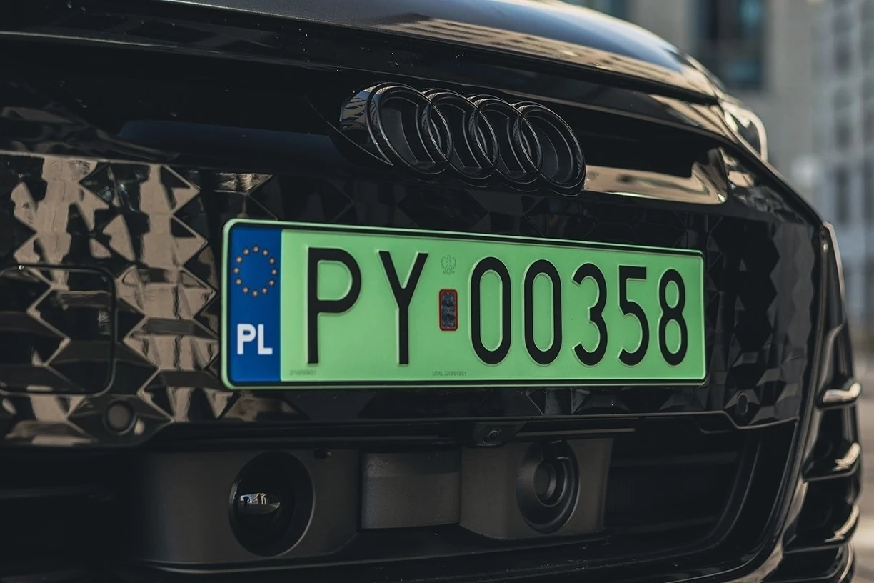 Tablice rejestracyjne z cyfrą 0 podobno przynoszą pecha Tablice rejestracyjne z cyfrą 0 podobno przynoszą pecha