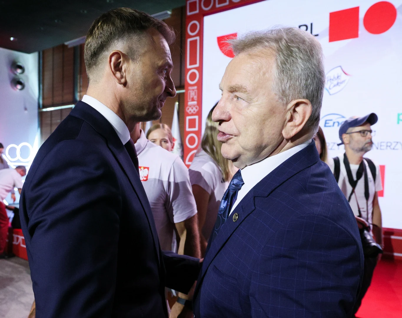 Ślubowanie olimpijskiej reprezentacji przed igrzyskami w Paryżu. Na zdjęciu minister sportu Sławomir Nitras i prezes PZZ Andrzej Supron
