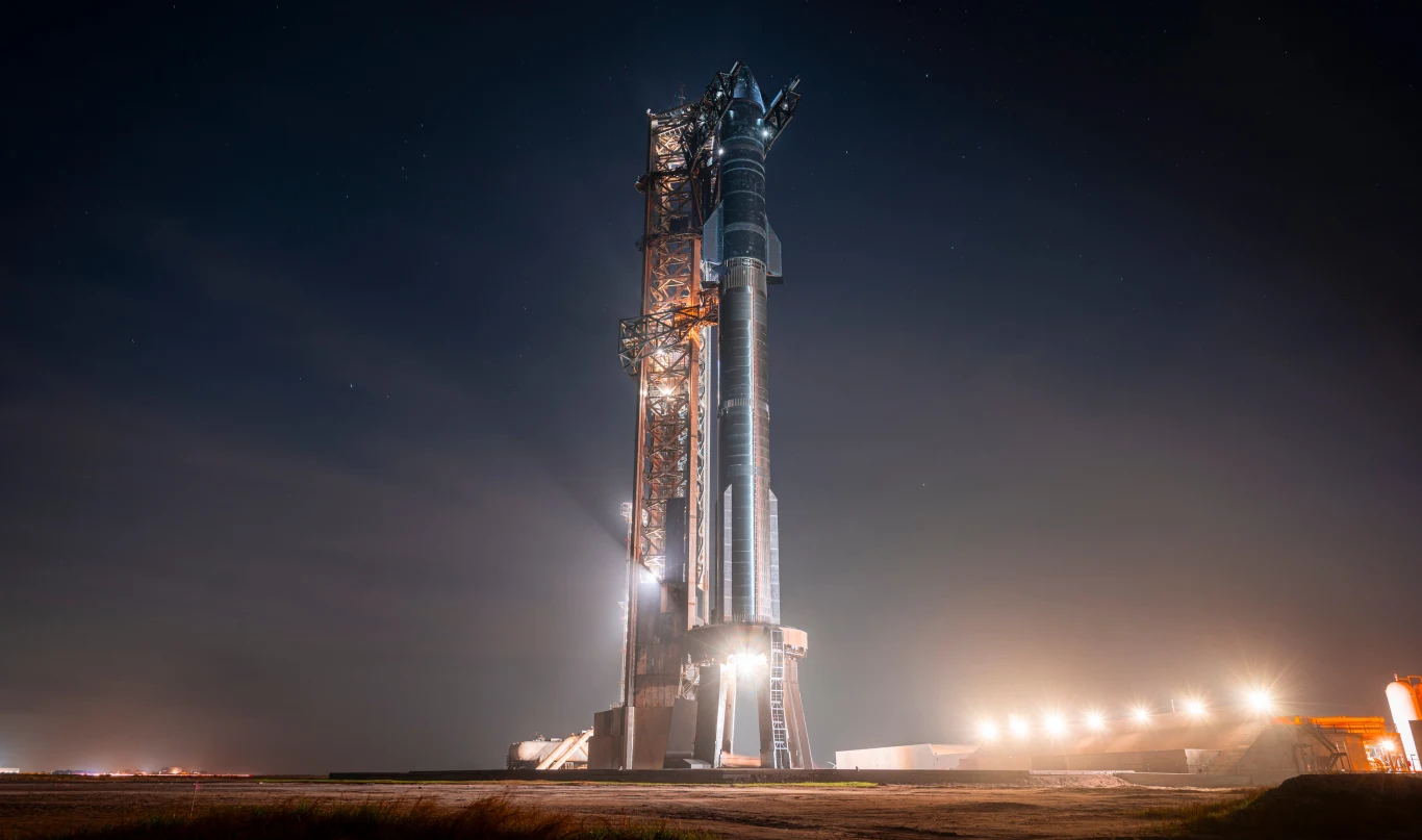 Starship gotowy do lotu. SpaceX wystrzeli największą rakietę świata. Starship gotowy do lotu. SpaceX wystrzeli największą rakietę świata.