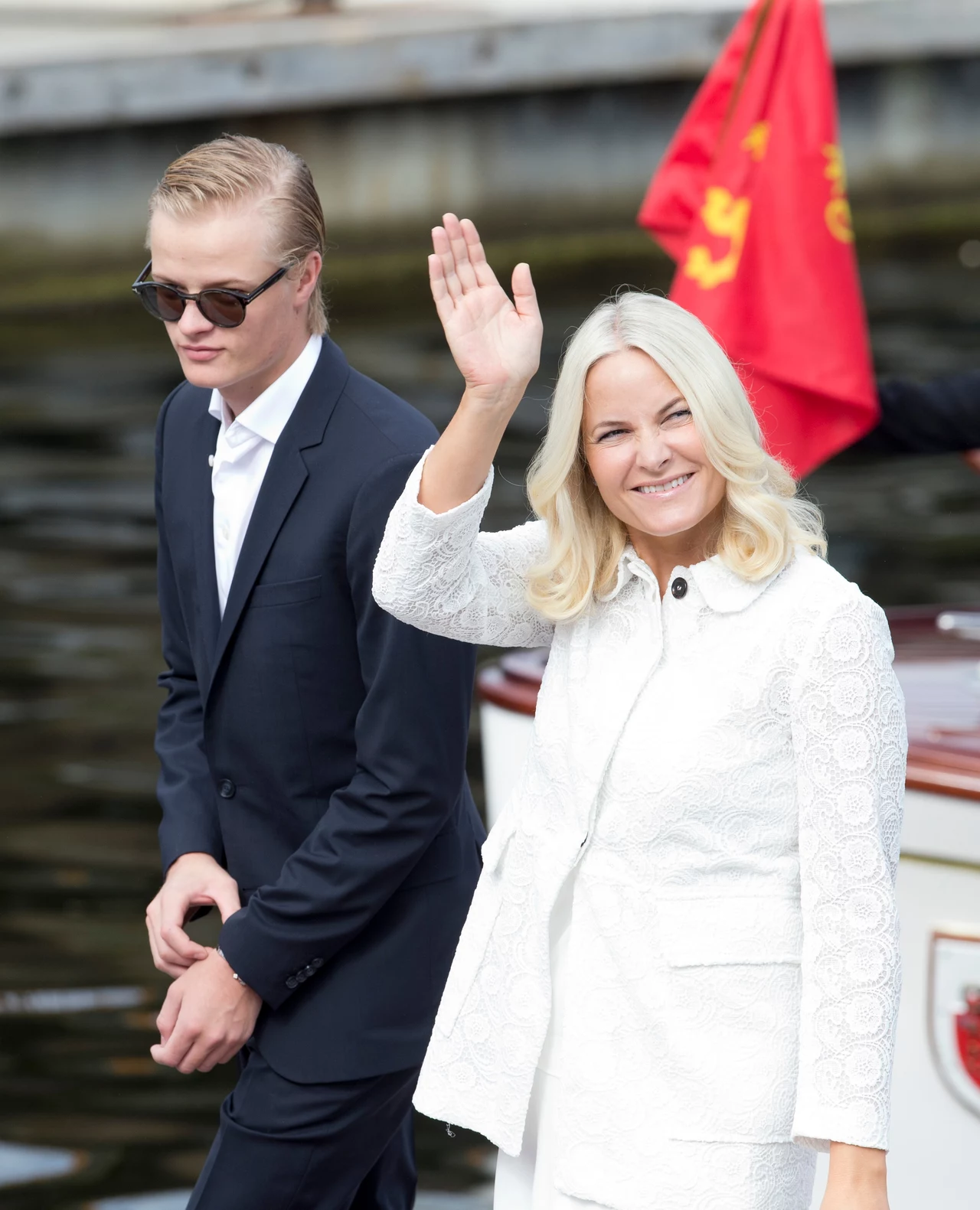 Norweska księżna Mette-Marit i jej syn Marius Borg Hoiby w 2016 roku