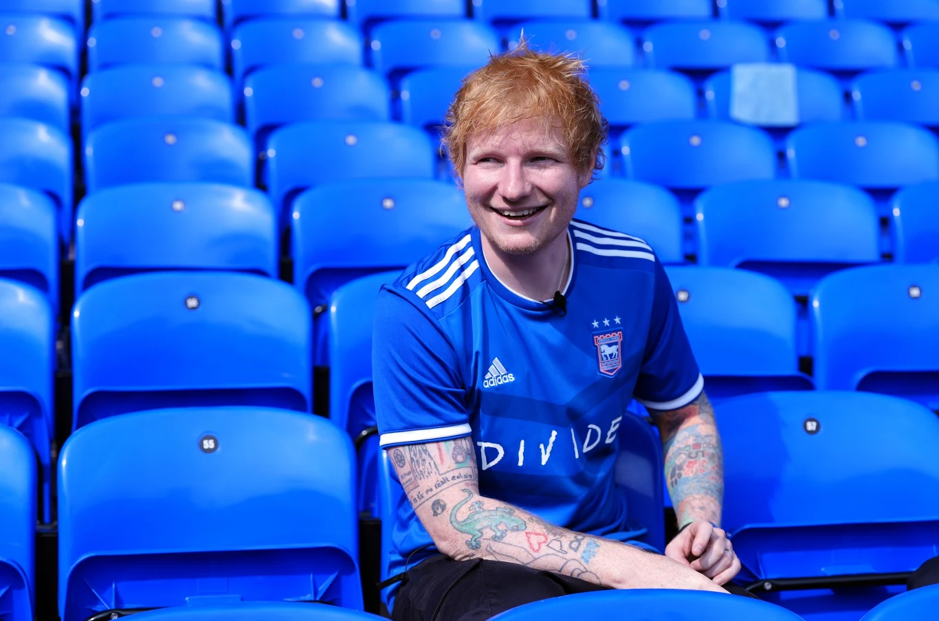 Ed Sheeran odcina się od akcji Band Aid Ed Sheeran odcina się od akcji Band Aid