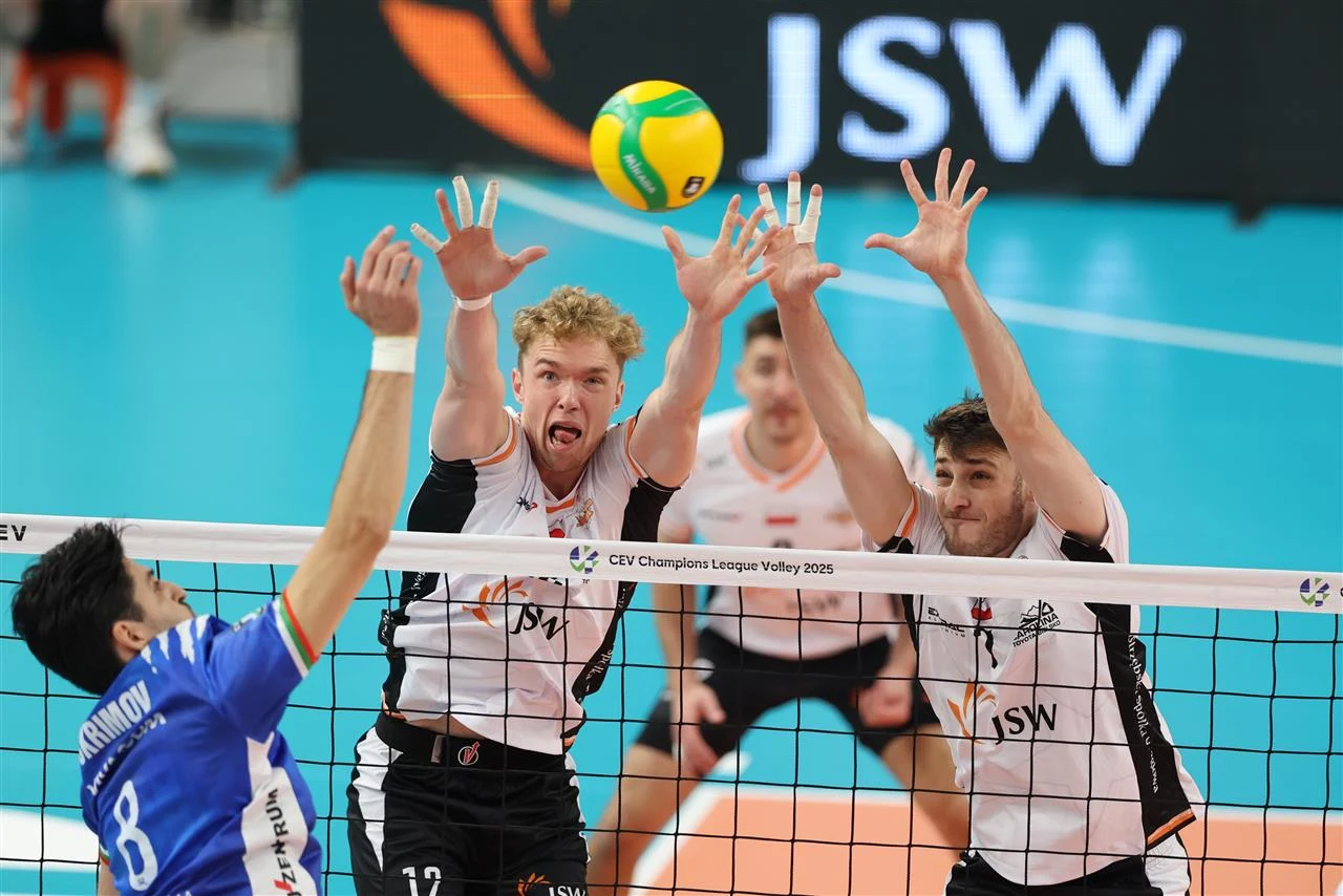 Blok siatkarzy Jastrzębskiego Węgla Blok siatkarzy Jastrzębskiego Węgla