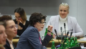 Minister zdrowia Izabela Leszczyna podczas posiedzenia Komisji Zdrowia w Sejmie