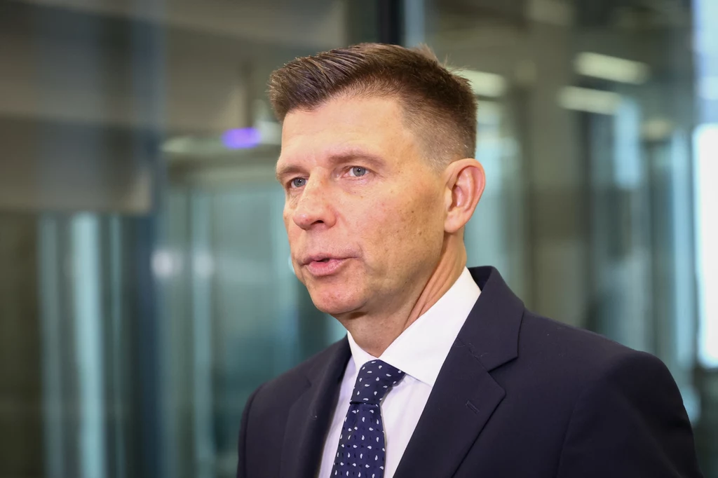 Petru o skróconym tygodniu pracy: Niech Lewica będzie przykładem
