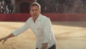 Ryan Reynolds w zwiastunie filmu "Czerwona nota"