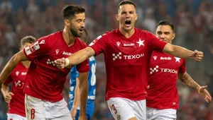 Piłkarze Wisły Kraków celebrują kolejną bramkę na szlaku powrotnym do Ekstraklasy 