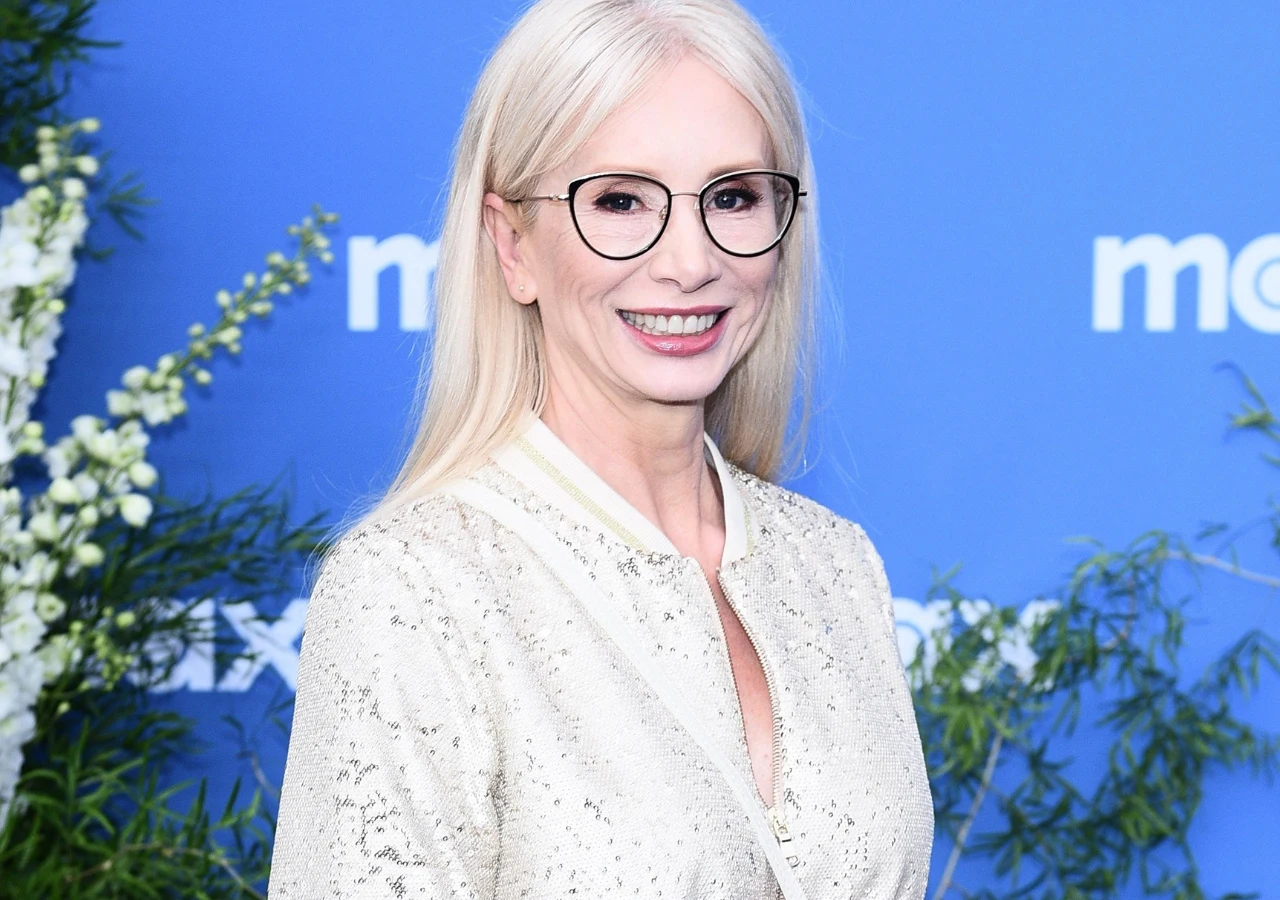 Ewa Gawryluk Ewa Gawryluk