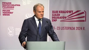 Donald Tusk podczas zjazdu nauczycieli