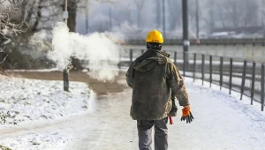 Praca w mroźne dni. Jakie prawa ma pracownik