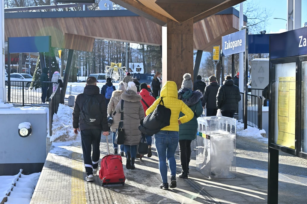Węgrzy opanowali Zakopane. Od lokalnych sprzedawców wykupują jeden produkt