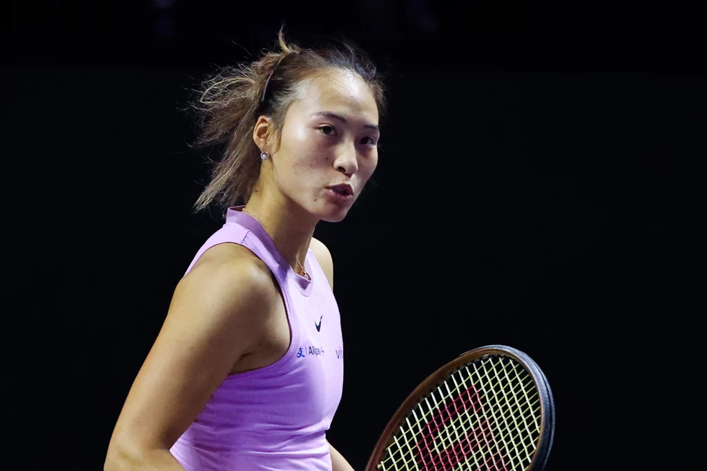 Qinwen Zheng Qinwen Zheng