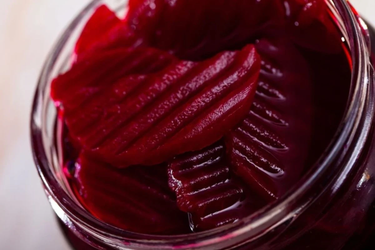 Burak to jedno z najzdrowszych warzyw na świecie. Można włączyć go do swojej codziennej diety na wiele sposobów.