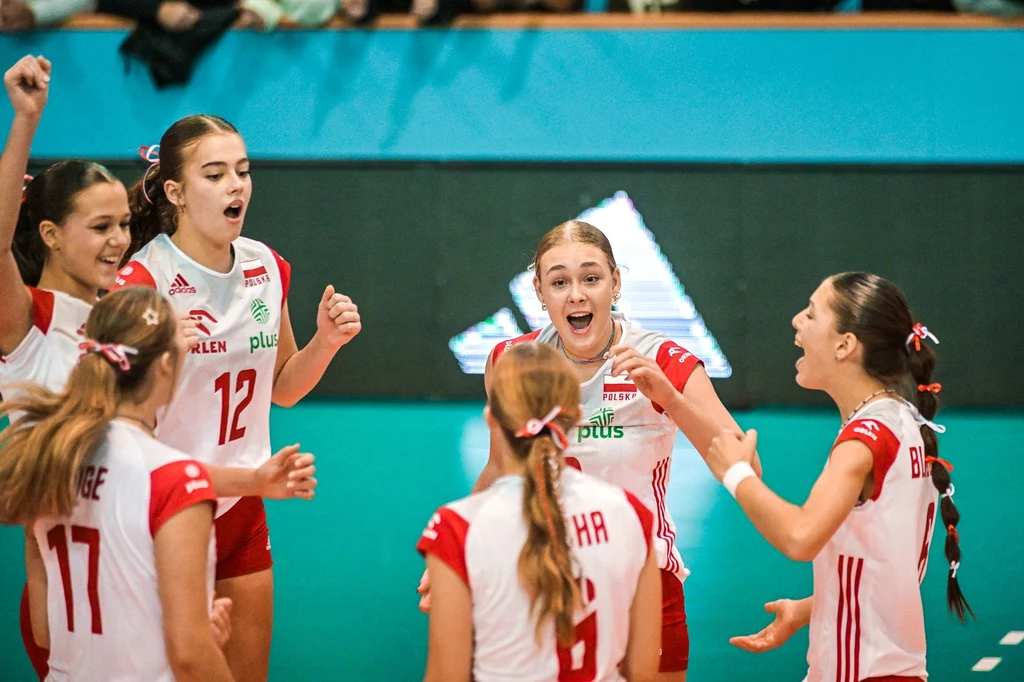 Siatkarki reprezentacji Polski do lat 16 Siatkarki reprezentacji Polski do lat 16