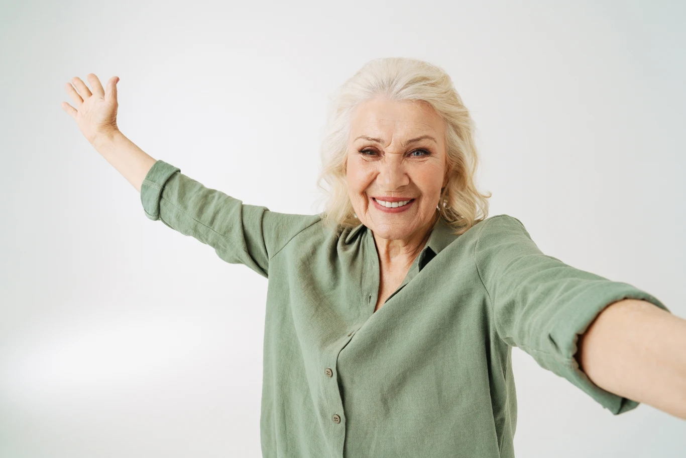 Fryzury na andrzejki dla pań po 50-tce. Modne, odmładzające i pełne elegnacji. Fryzury na andrzejki dla pań po 50-tce. Modne, odmładzające i pełne elegnacji.