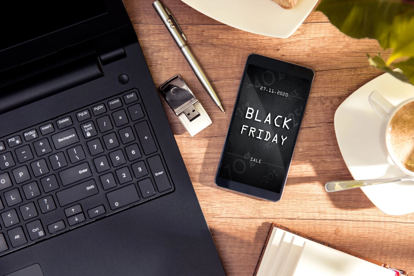 Black Friday to dobra okazja, aby rozejrzeć się za nowym smartfonem Black Friday to świetne okazje. Dla klientów i cyberprzestępców