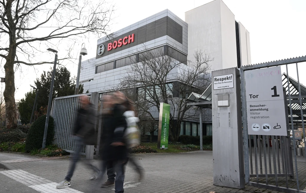 Bosch zapowiada zwolnienie 13 tys. osób. Decyzję uzasadnia stagnacją na rynku i wysokimi kosztami