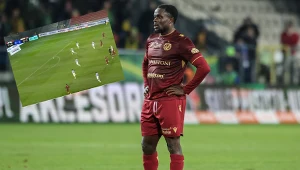 Zapłacili za niego krocie, a on podbija internet. „Co robi w Ekstraklasie?”