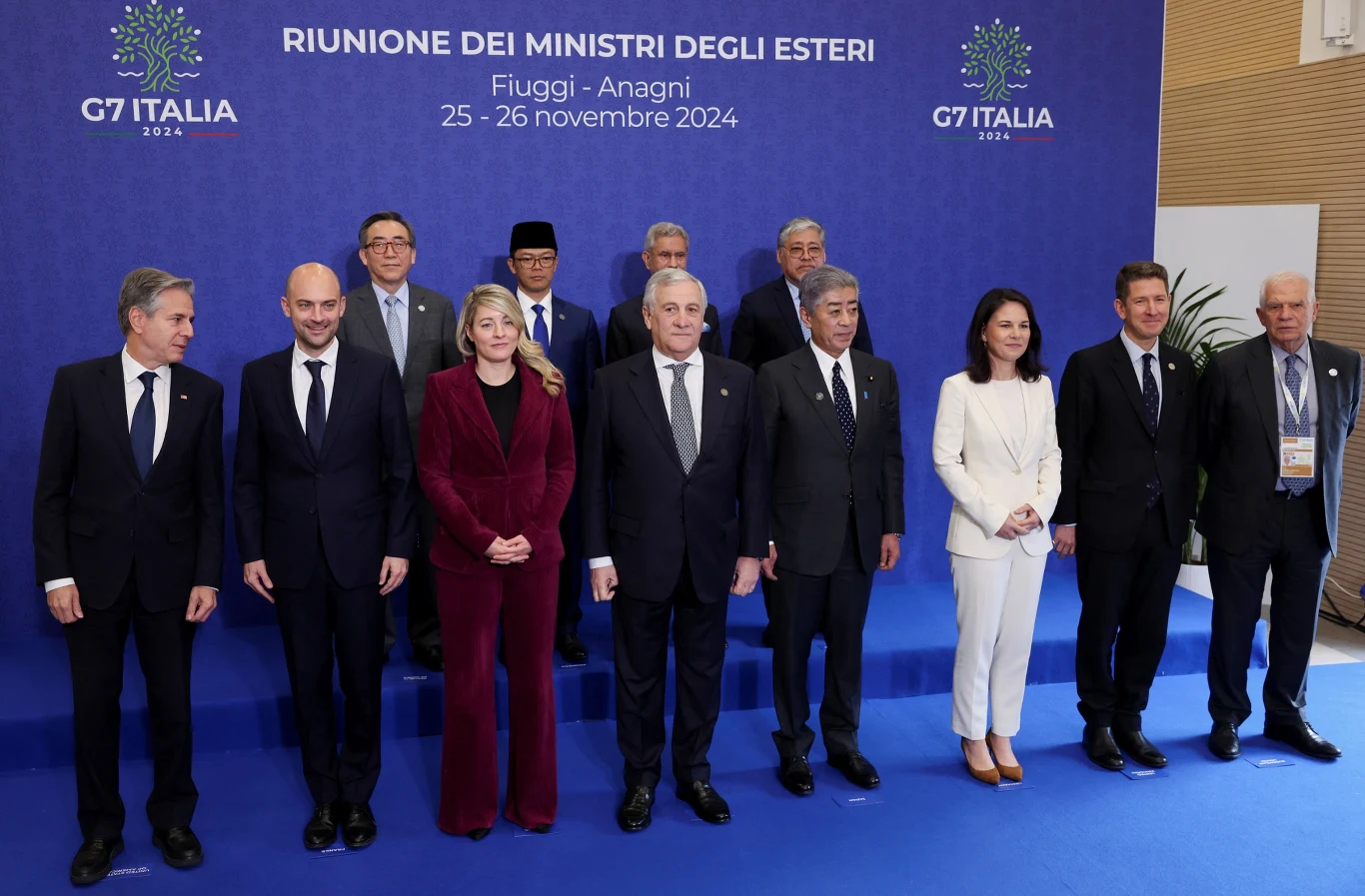 Ministrowie obrony państw G7 zabrali głos w sprawie ataku Rosjan Ministrowie obrony państw G7 zabrali głos w sprawie ataku Rosjan