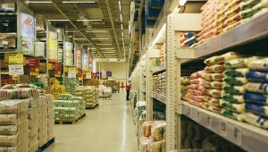 Regały magazynowe i ich funkcja