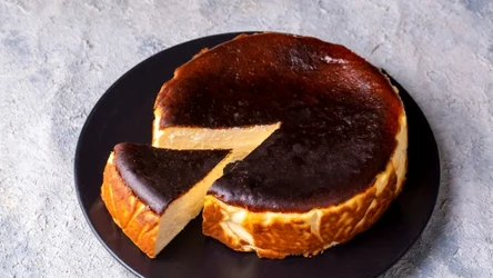 Idealny sernik to prościzna. Wystarczy pamiętać o kilku ważnych zasadach