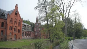 Nazywane jest “śląskim Davos”. Niegdyś przybywali tutaj kuracjusze z całego świata 