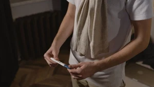 Dodatni test ciążowy u mężczyzn może świadczyć o rozwijającym się nowotworze