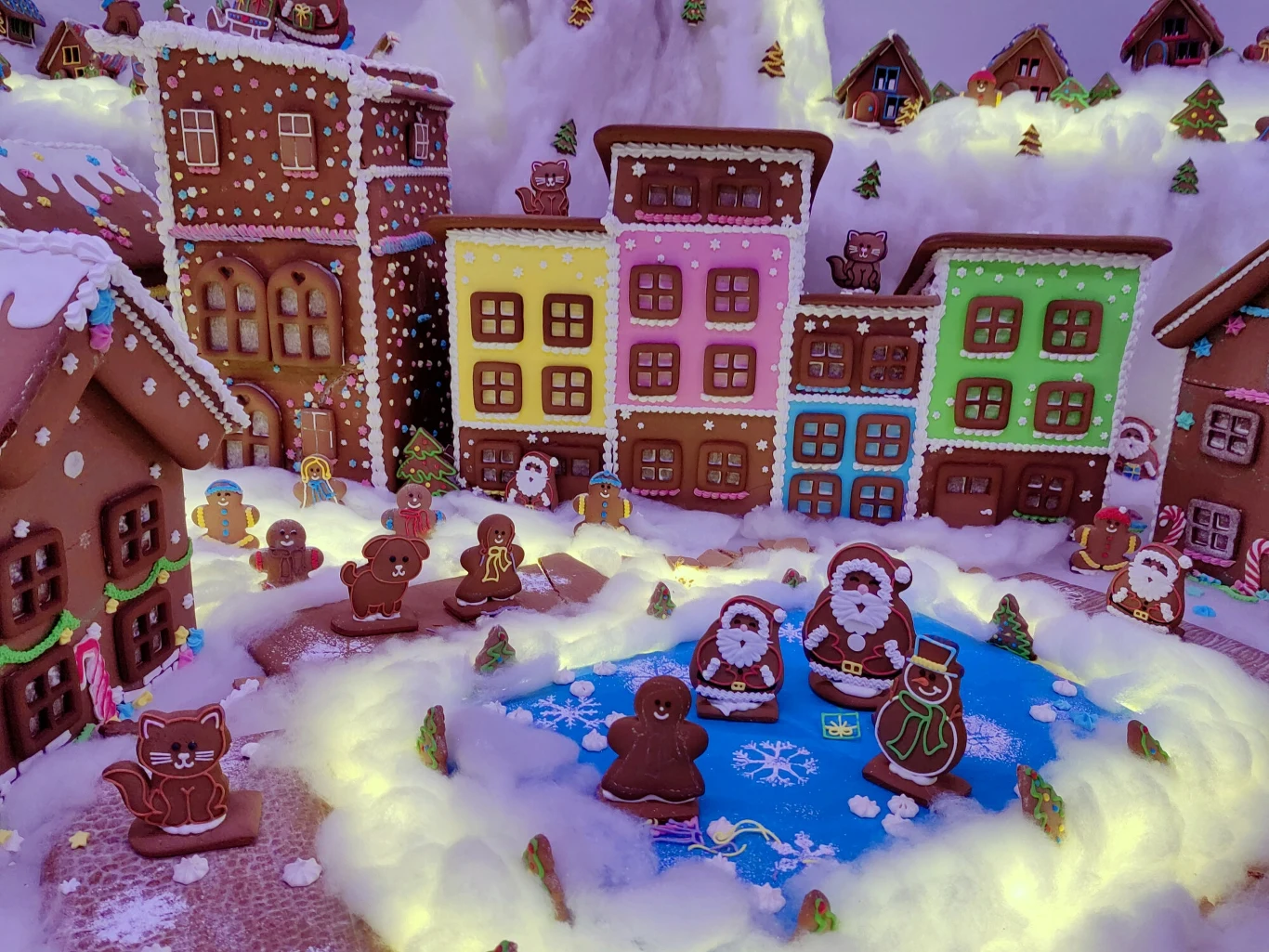 Miasto z Piernika na Dolnym Śląsku można podziwiać od 20 listopada do 2 marca. Miasto z Piernika na Dolnym Śląsku można podziwiać od 20 listopada do 2 marca.