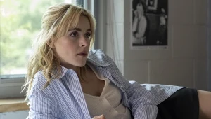 Kiernan Shipka w filmie "Szkolne miłości"