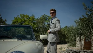 Eddie Redmayne w serialu "Dzień Szakala"