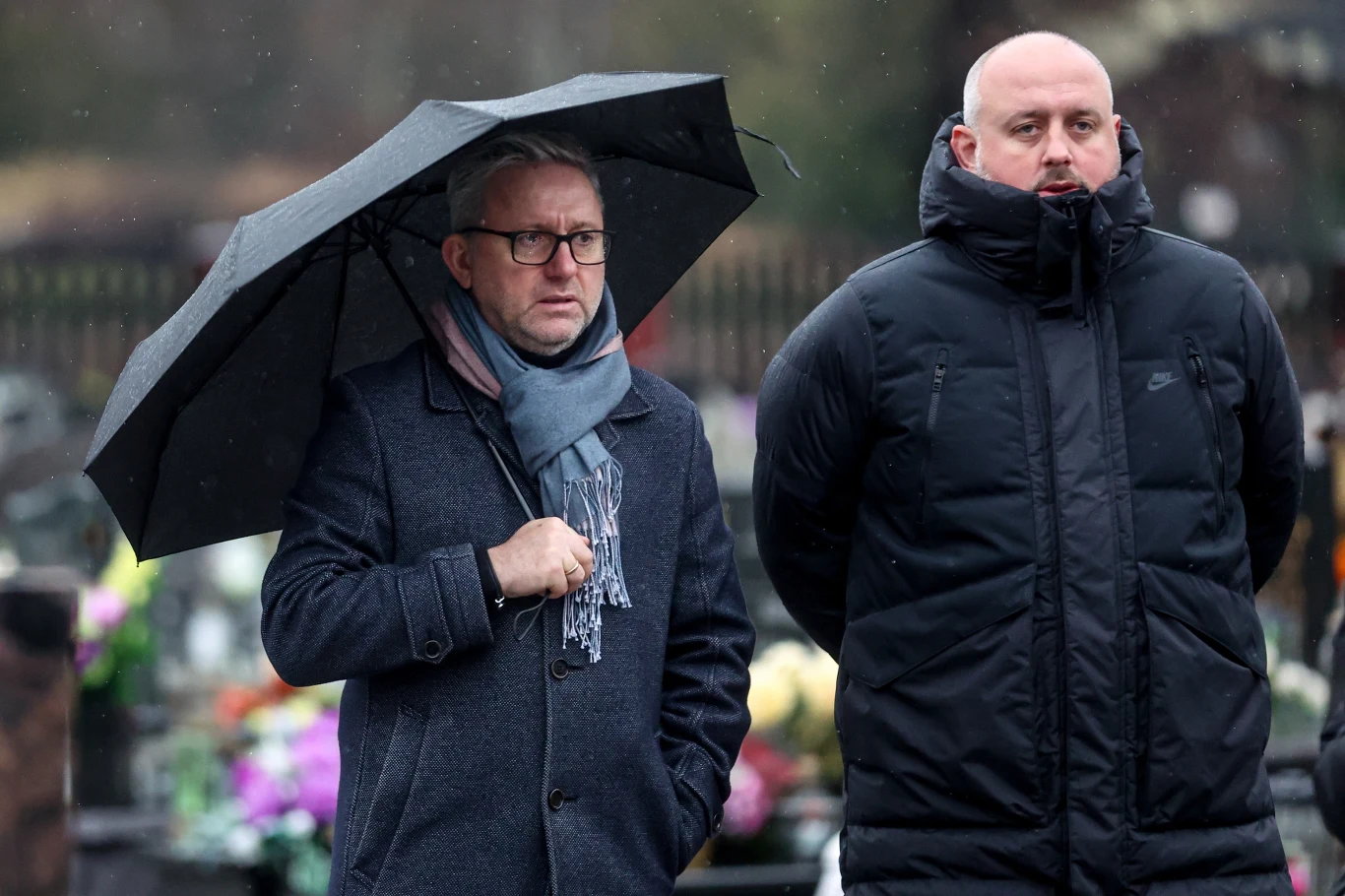 Były selekcjoner reprezentacji Polski Jerzy Brzęczek i wiceprezes PZPN Wojciech Cygan na pogrzebie Jana Furtoka Były selekcjoner reprezentacji Polski Jerzy Brzęczek i wiceprezes PZPN Wojciech Cygan na pogrzebie Jana Furtoka