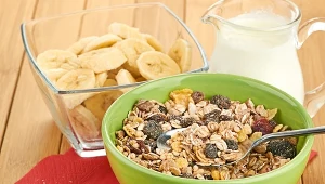 Są jeszcze zdrowsze niż owsianka. Jedz na śniadanie, a efekty Cię zaskoczą