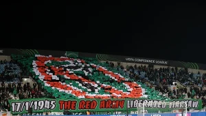 Skandaliczna oprawa kibiców Omonii Nikozja przed meczem z Legią Warszawa