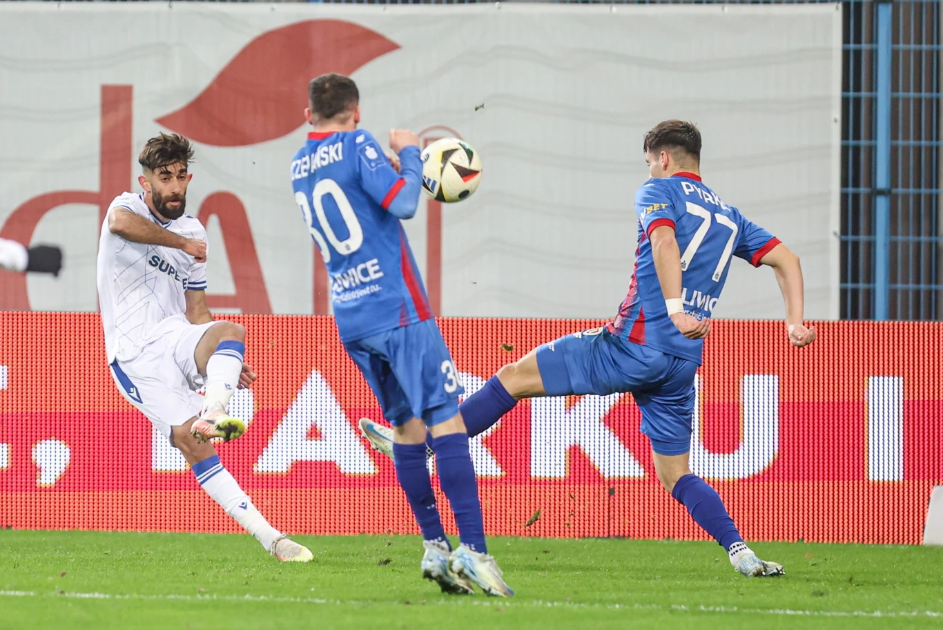 Ali Gholizadeh z Lecha