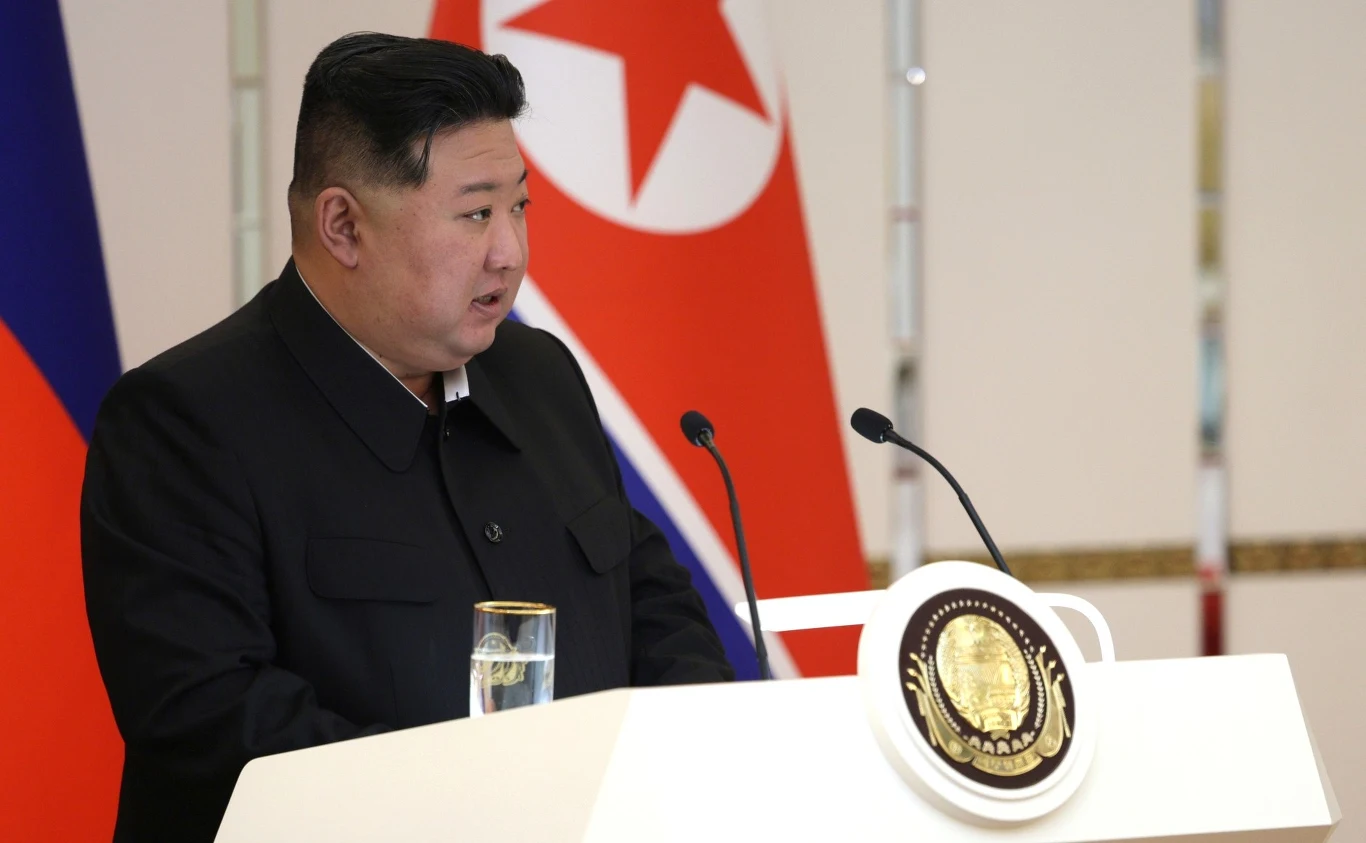 Kim Dzong Un zachęca Rosję do "obrony" przed Zachodem Kim Dzong Un zachęca Rosję do "obrony" przed Zachodem