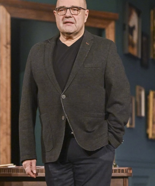 Cezary Żak wygląda dziś zupełnie inaczej Cezary Żak wygląda dziś zupełnie inaczej