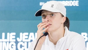 Iga Świątek podczas konferencji prasowej