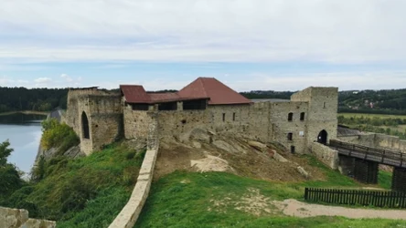 Zamek w Dobczycach przypomina póki co jedną wielką ruinę, jednak niedługo może stać się prawdziwą perełką