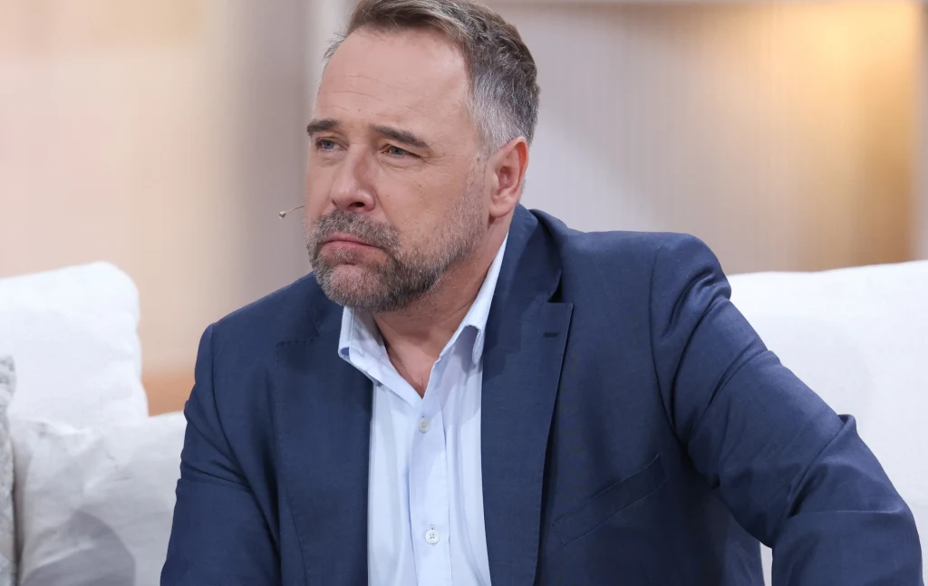 Łukasz Nowicki wrócił do "Pytania na śniadanie" Łukasz Nowicki wrócił do "Pytania na śniadanie"