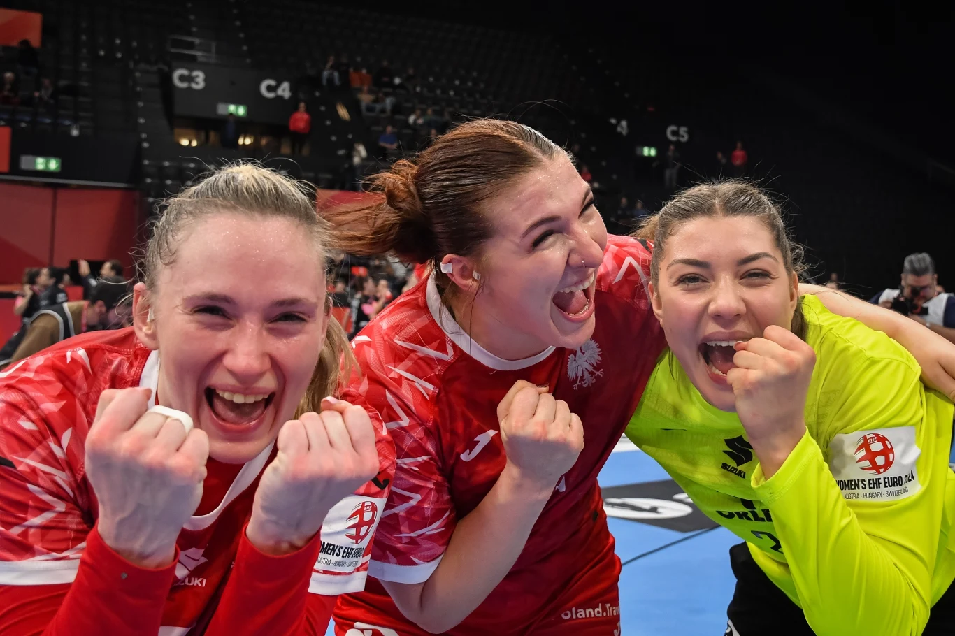 Karolina Kochaniak-Sala, Aleksandra Olek i Barbara Zima - polskie bohaterki z Bazylei